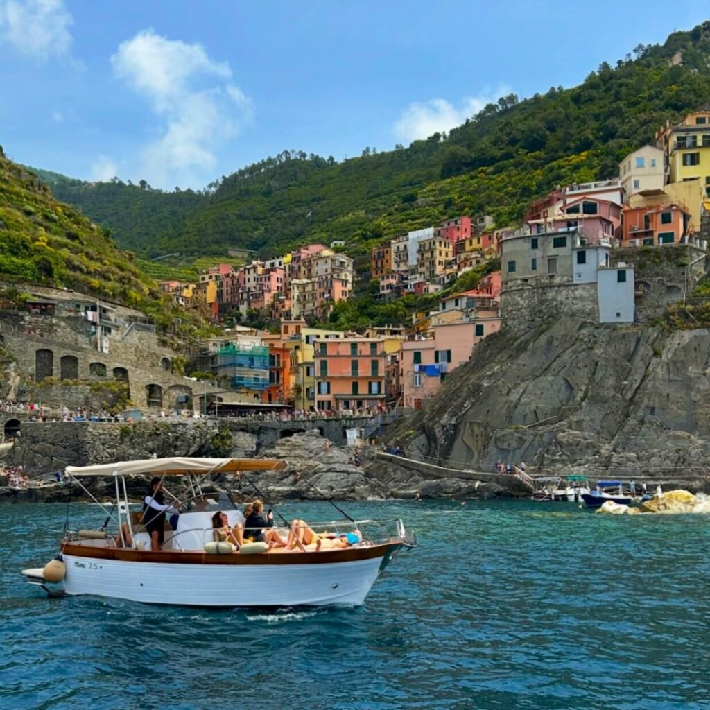 Boat Tours to the Cinque Terre